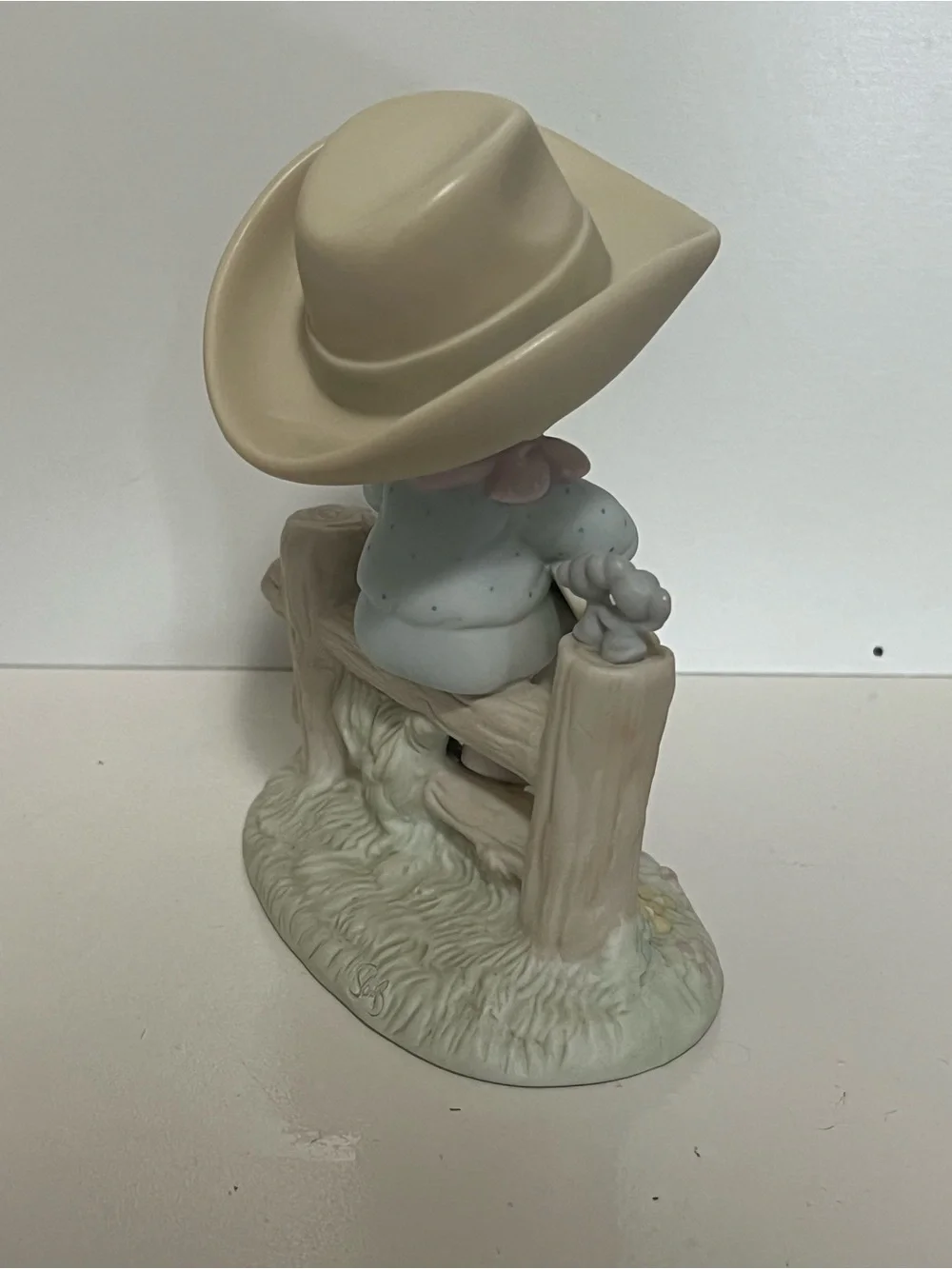 Precious Moments “Hallelujah Country” 1987 by Samuel J Butcher for Enesco